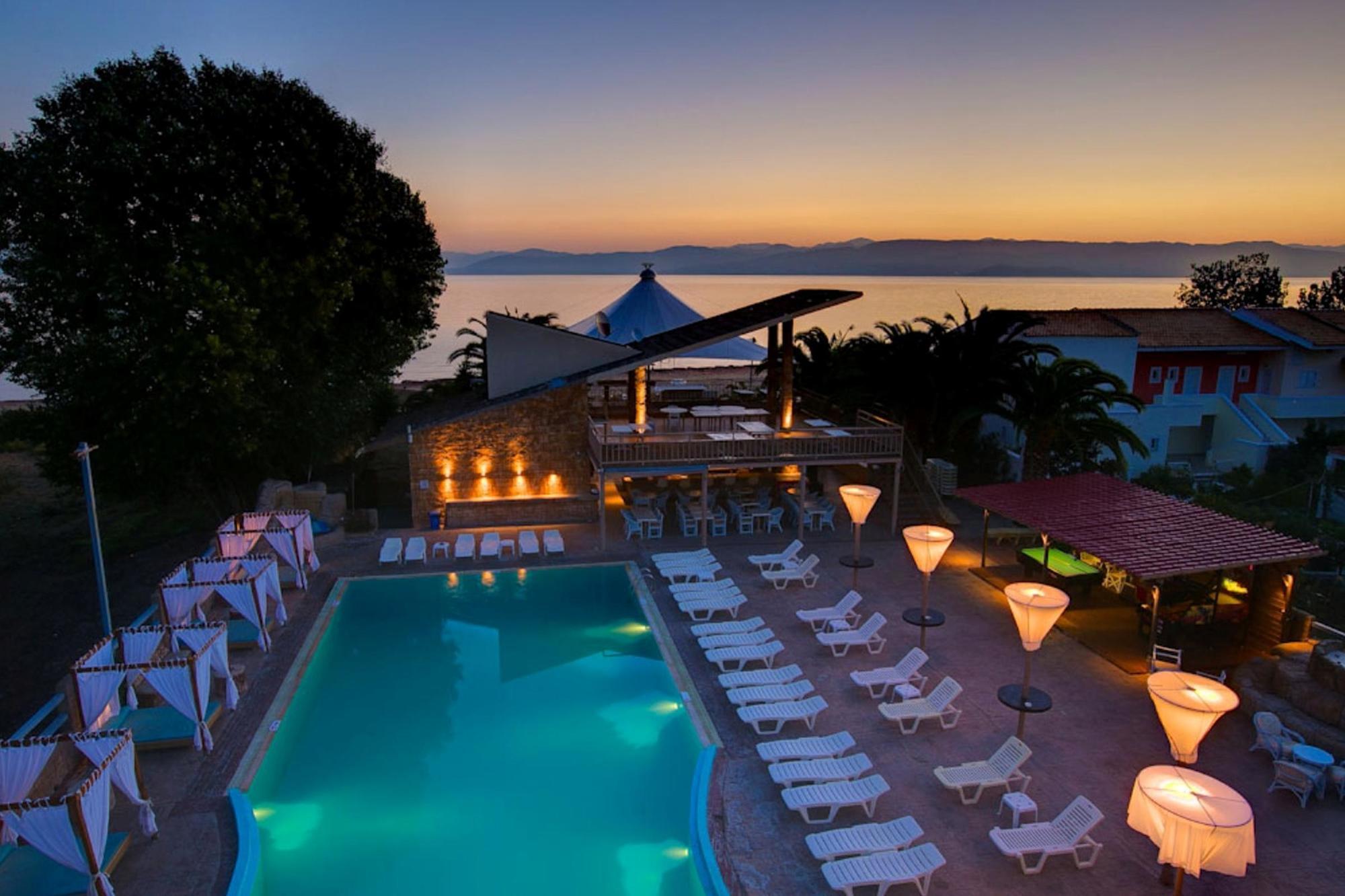 Island (adults Only) Hotel