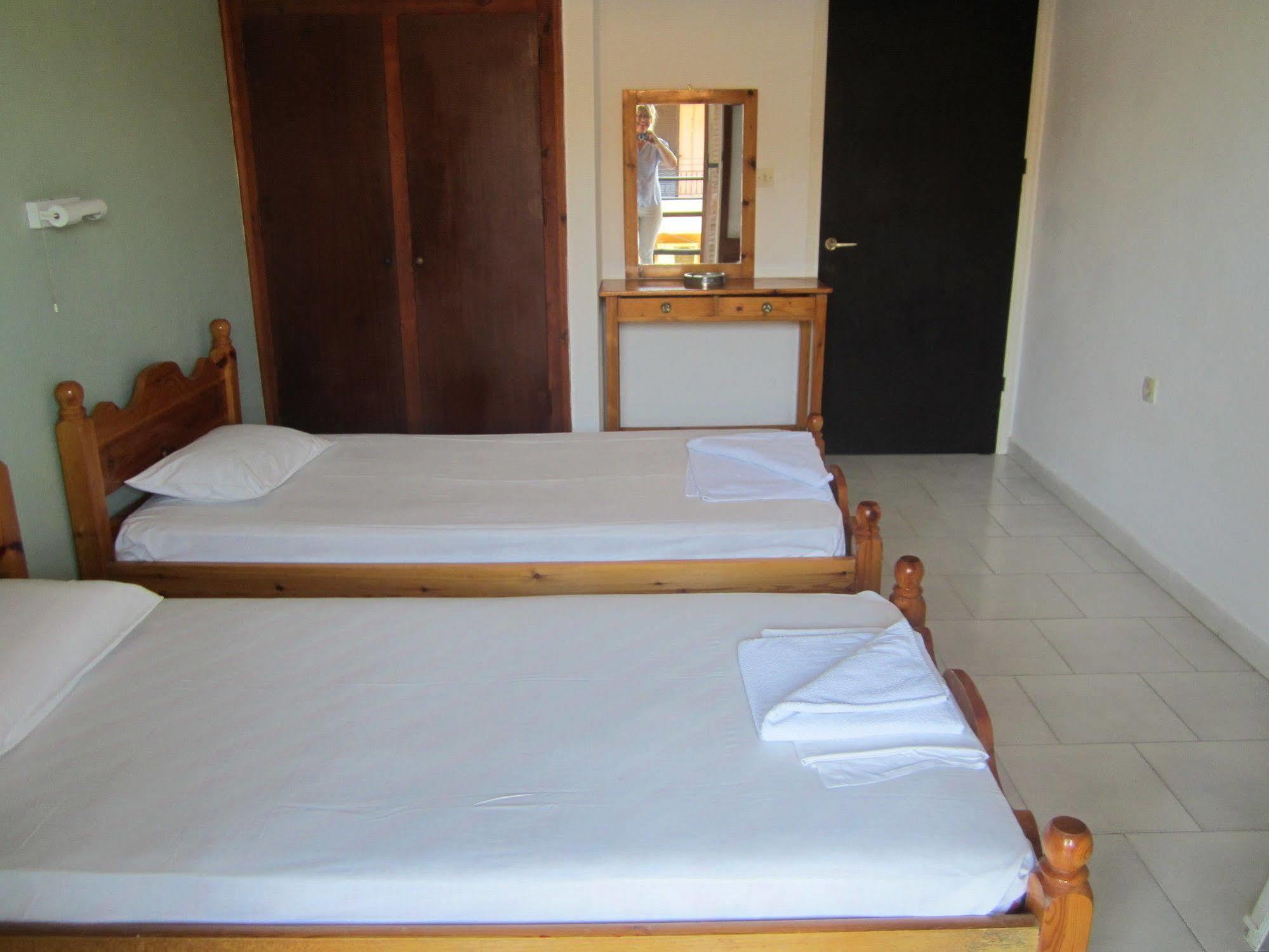 Hotel Island (adults Only)
