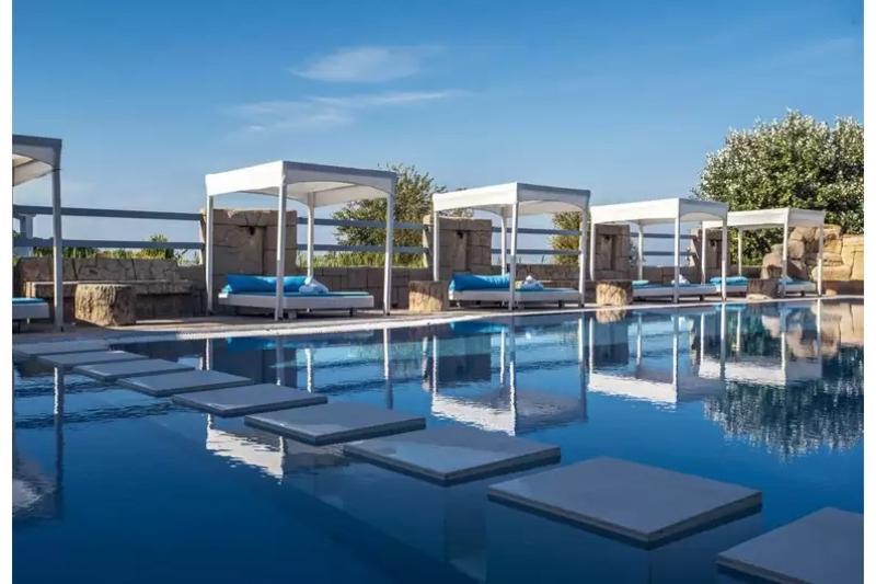 Island (adults Only) Hotel