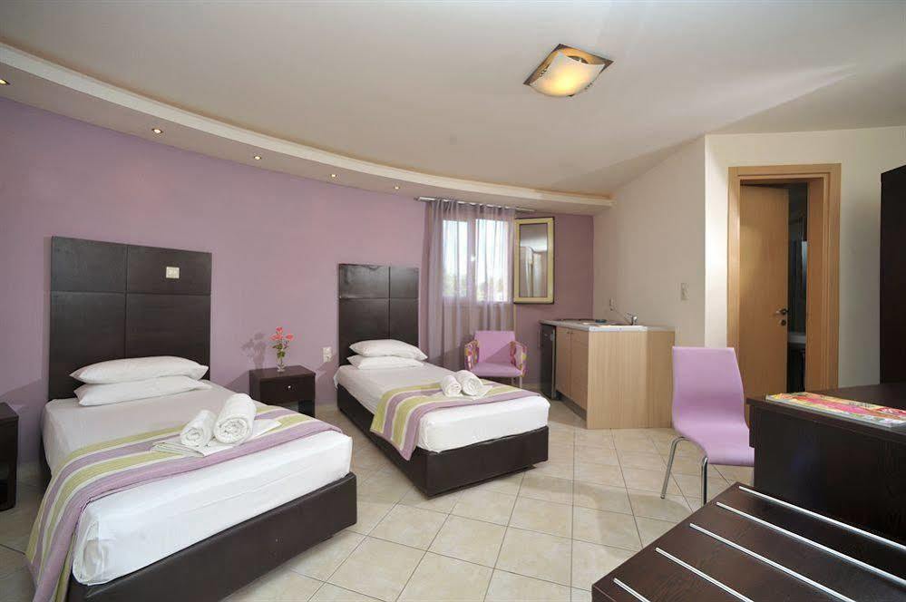 Hotel Island (adults Only)