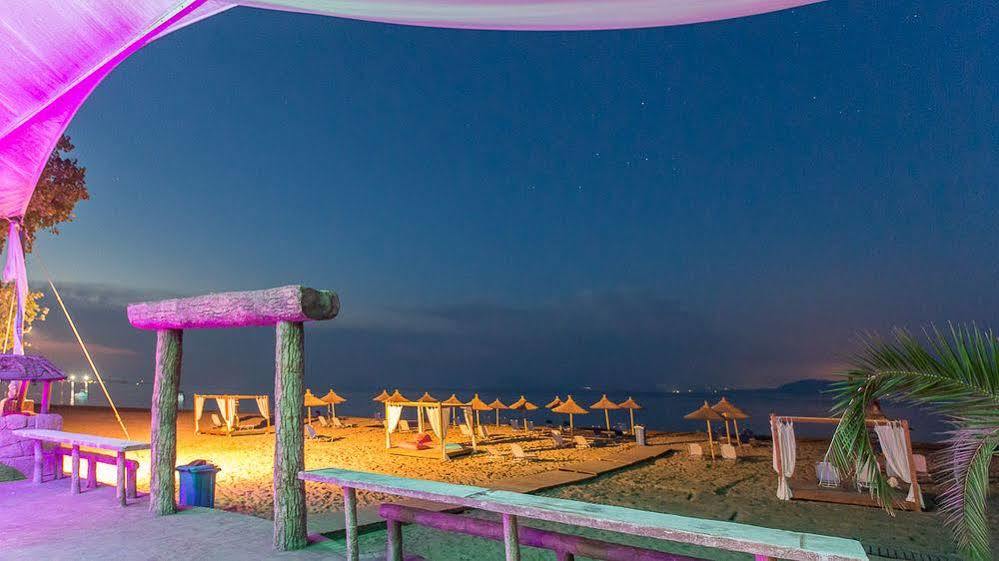 Island (adults Only) Hotel