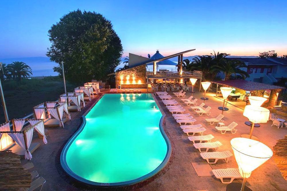 Island (adults Only) Hotel